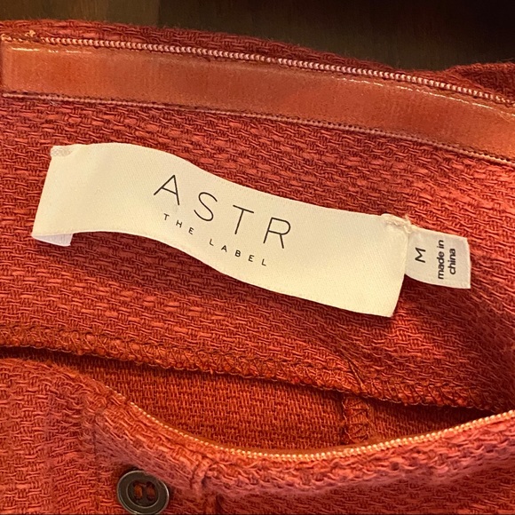 ASTR Off Shoulder Tie Strap Mini Dress Size Medium - Picture 7 of 14